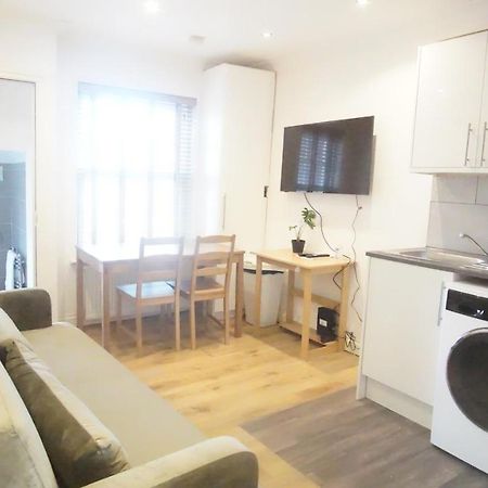 Evergreen Apartments-Flat 4, Лондон Екстериор снимка