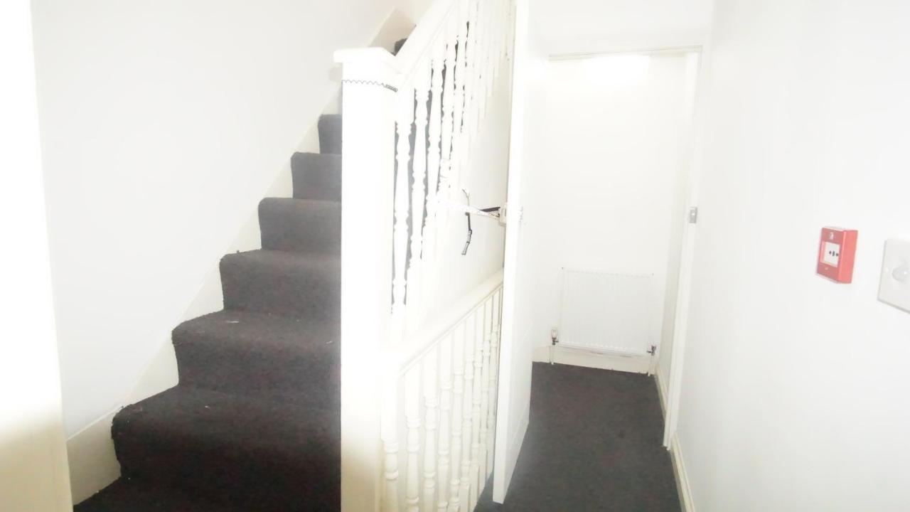 Evergreen Apartments-Flat 4, Лондон Екстериор снимка